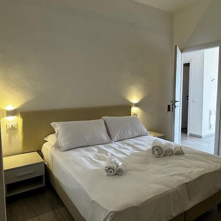 Hotel The Flash - Venturina Terme Buitenkant foto